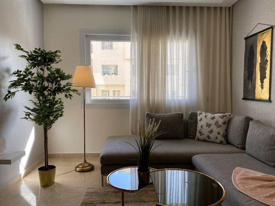 Cosy Triangle D Or Bourgogne - By Appartali Casablanca Bagian luar foto